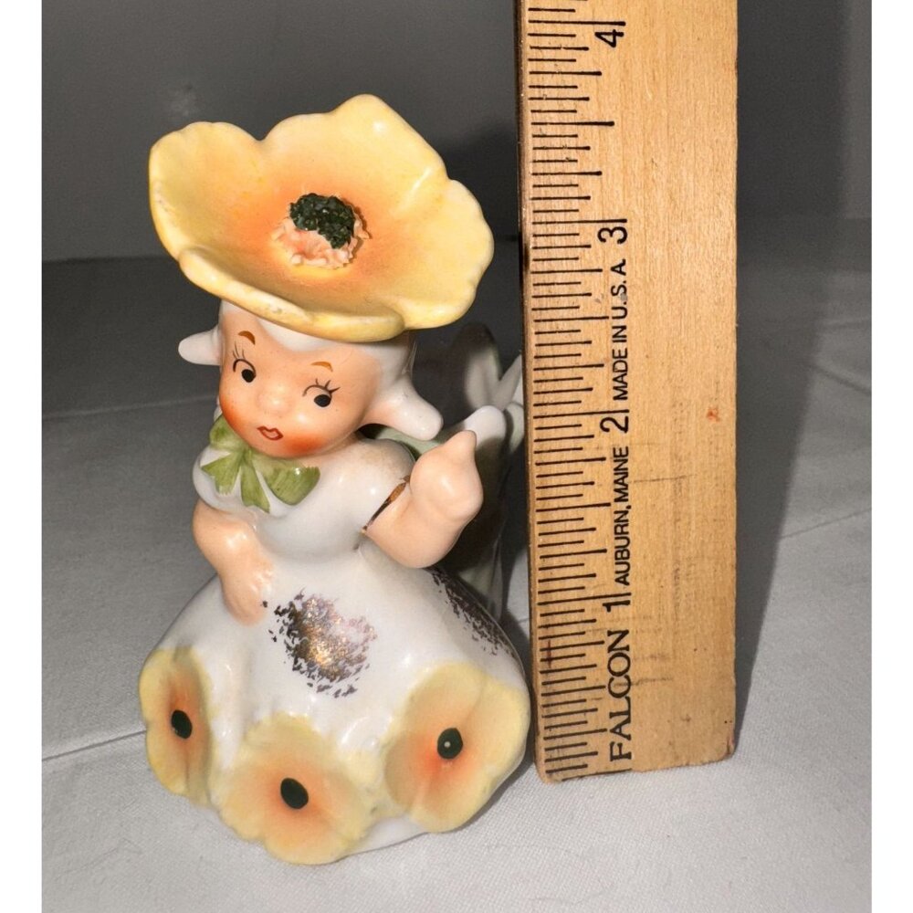 1c2787 Vintage NAPCO Yellow Flower Girl Ceramic Planter Figurine - Picture 8 of 9